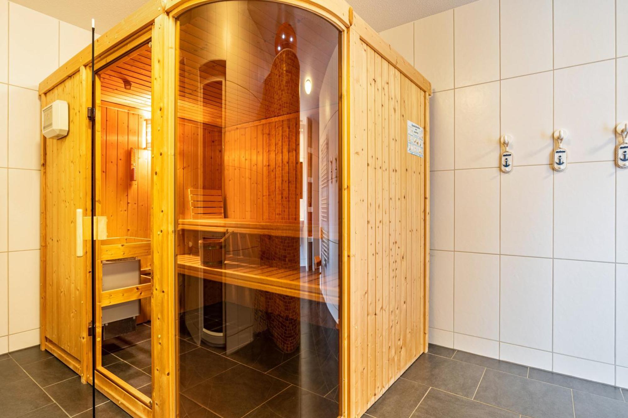 Ferienvilla Kapitaenshaus Karlshagen エクステリア 写真